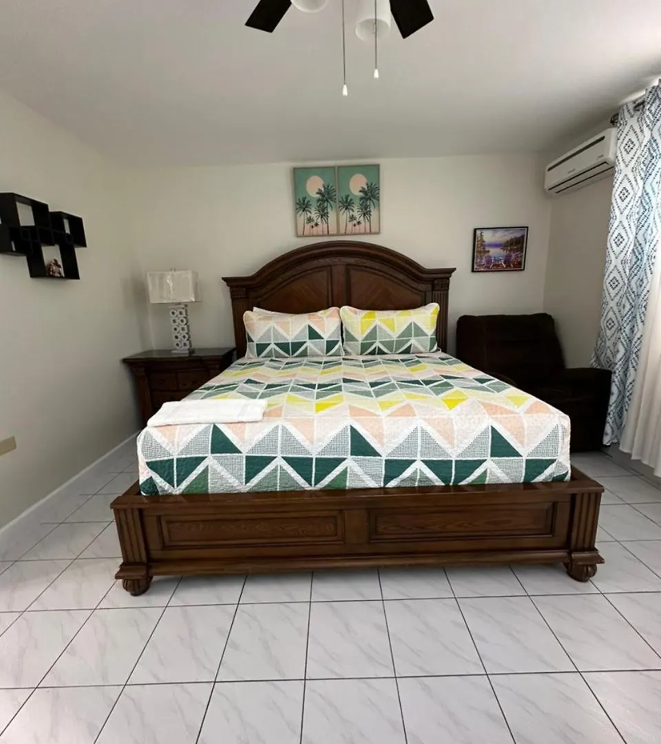 *** Apart-hotel Sandcastle Resort Apartment E9 Jamaica